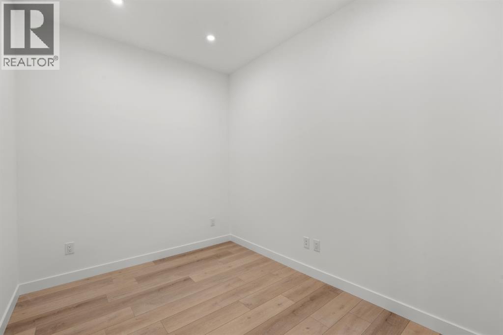#4214 150 Carrington Gate NW - 18