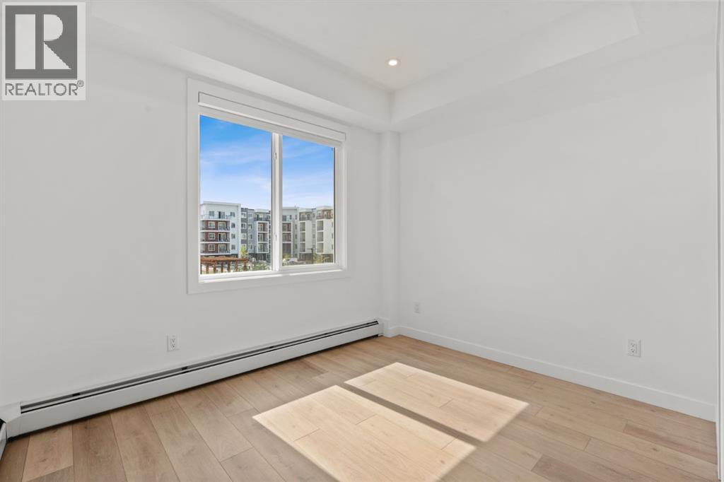 #4214 150 Carrington Gate NW - 13
