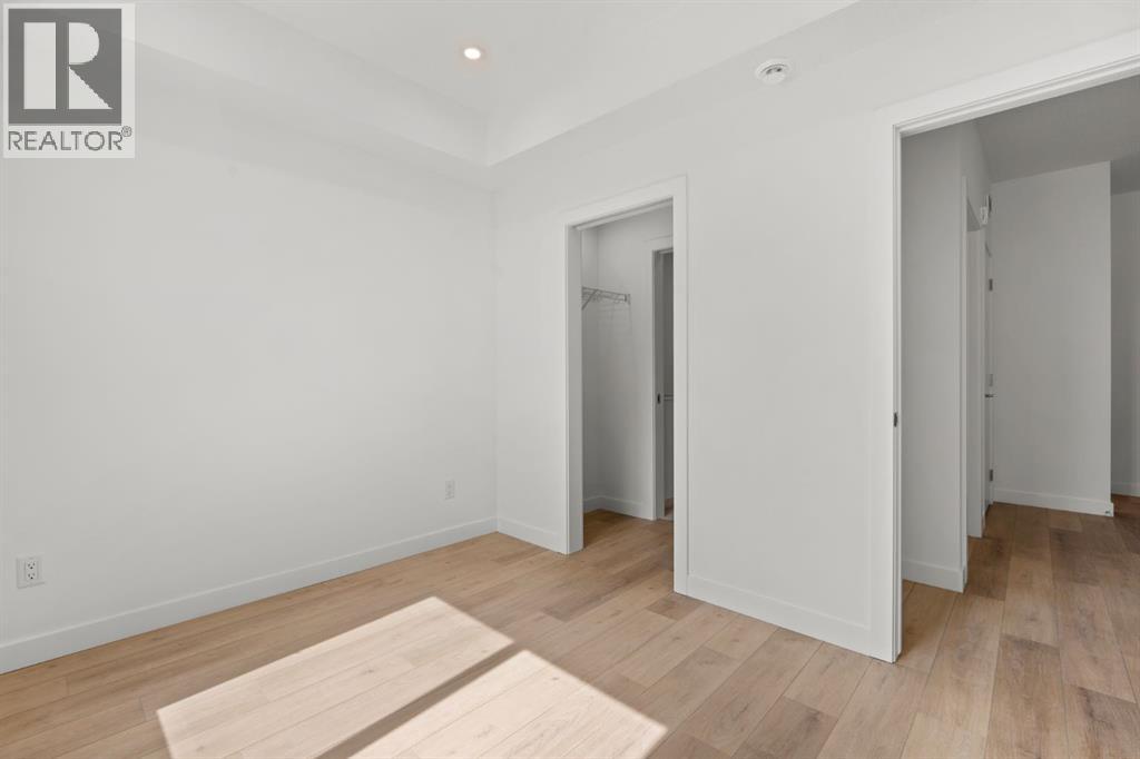 #4214 150 Carrington Gate NW - 14