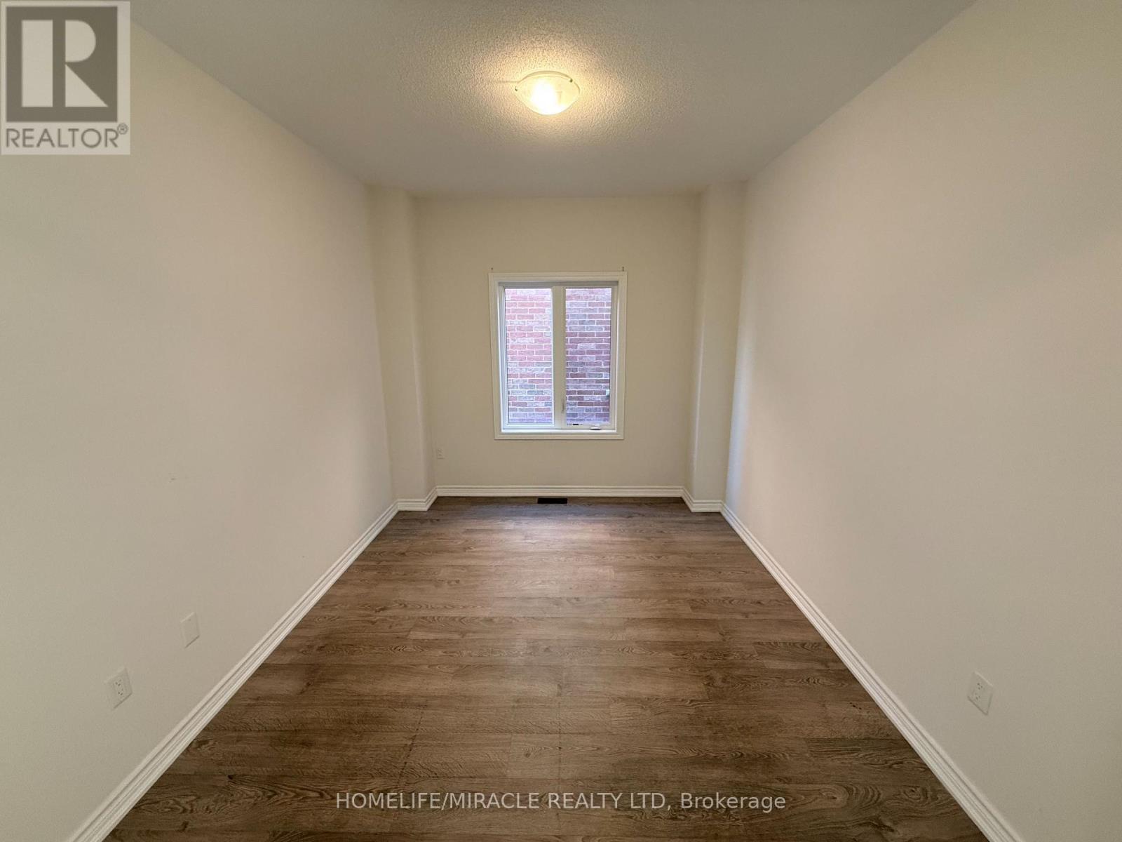 166 CROMBIE STREET - Image 8