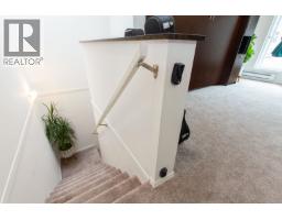 310 1466 Pemberton Avenue, Squamish, BC V8B0K1 Photo 11