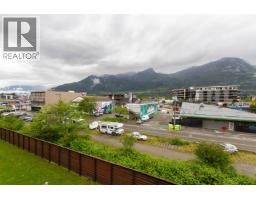 310 1466 Pemberton Avenue, Squamish, BC V8B0K1 Photo 24