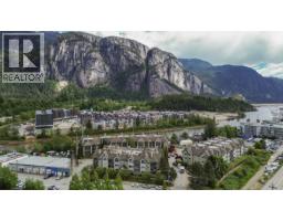 310 1466 Pemberton Avenue, Squamish, BC V8B0K1 Photo 26