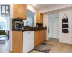 310 1466 Pemberton Avenue, Squamish, BC V8B0K1 Photo 9