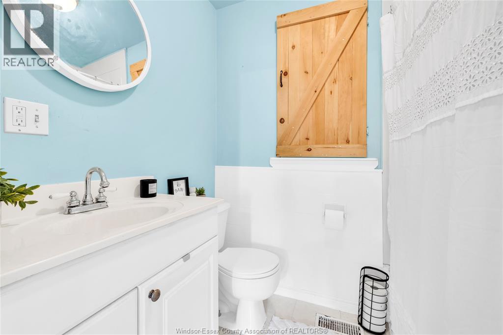 1803 FERNDALE ROAD - Image 18