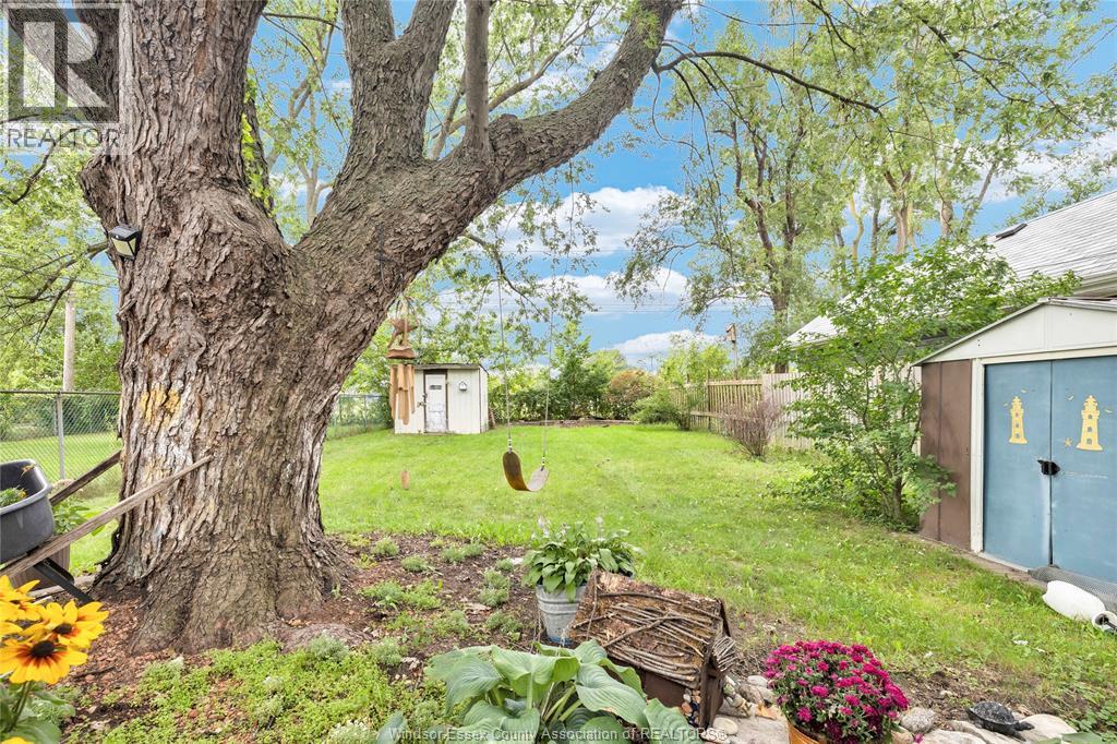 1803 FERNDALE ROAD - 28