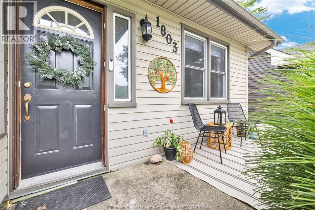 1803 FERNDALE ROAD - 4