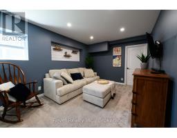 37 Marilyn Avenue N, Wasaga Beach, ON L9Z2Y5 Photo 22