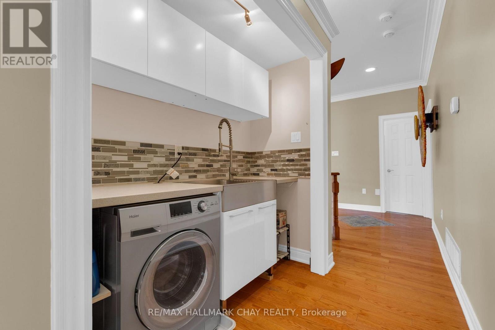 53 BROOKFIELD CRESCENT - 16