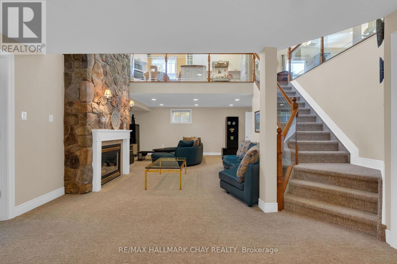 53 BROOKFIELD CRESCENT - 19