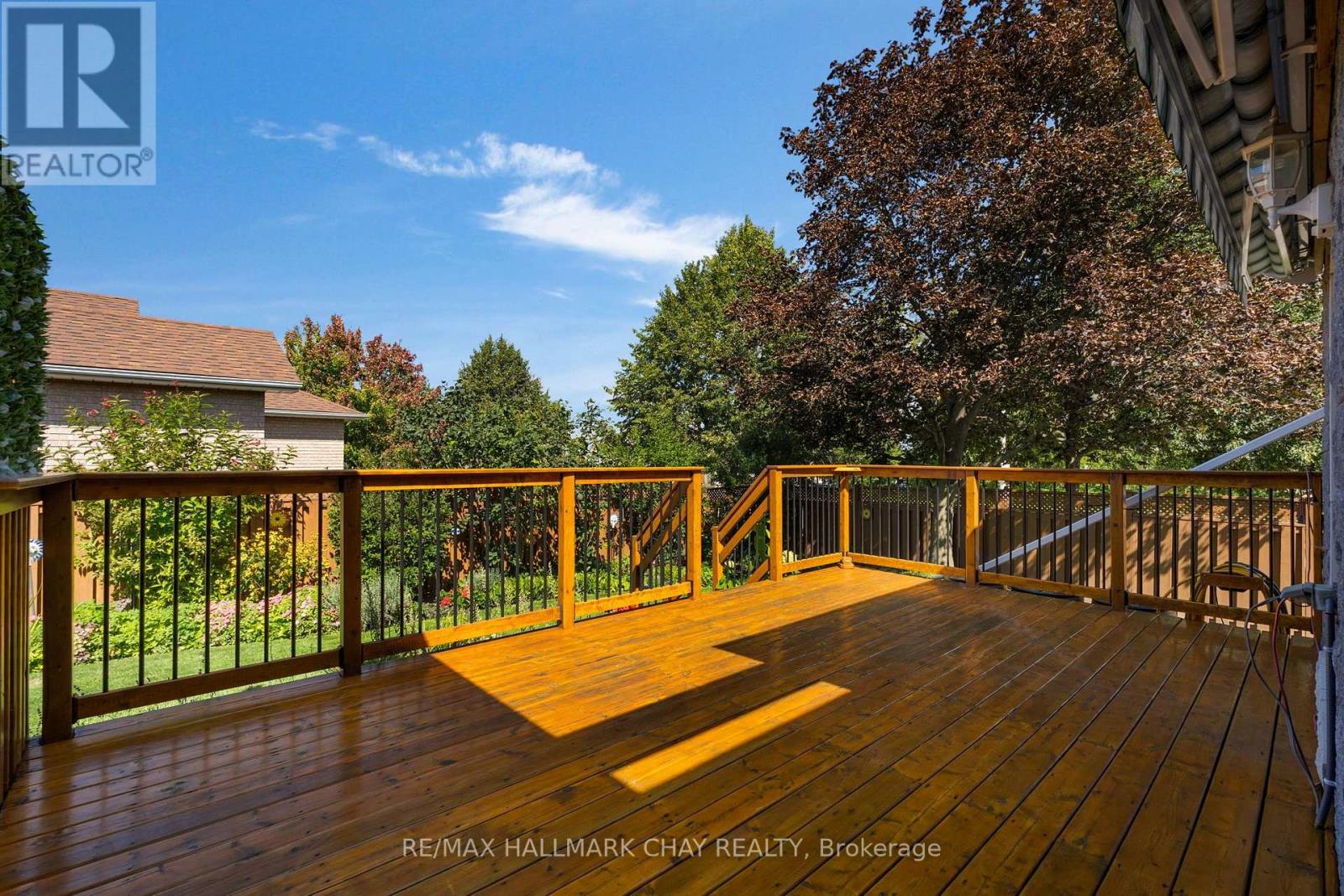 53 BROOKFIELD CRESCENT - 33