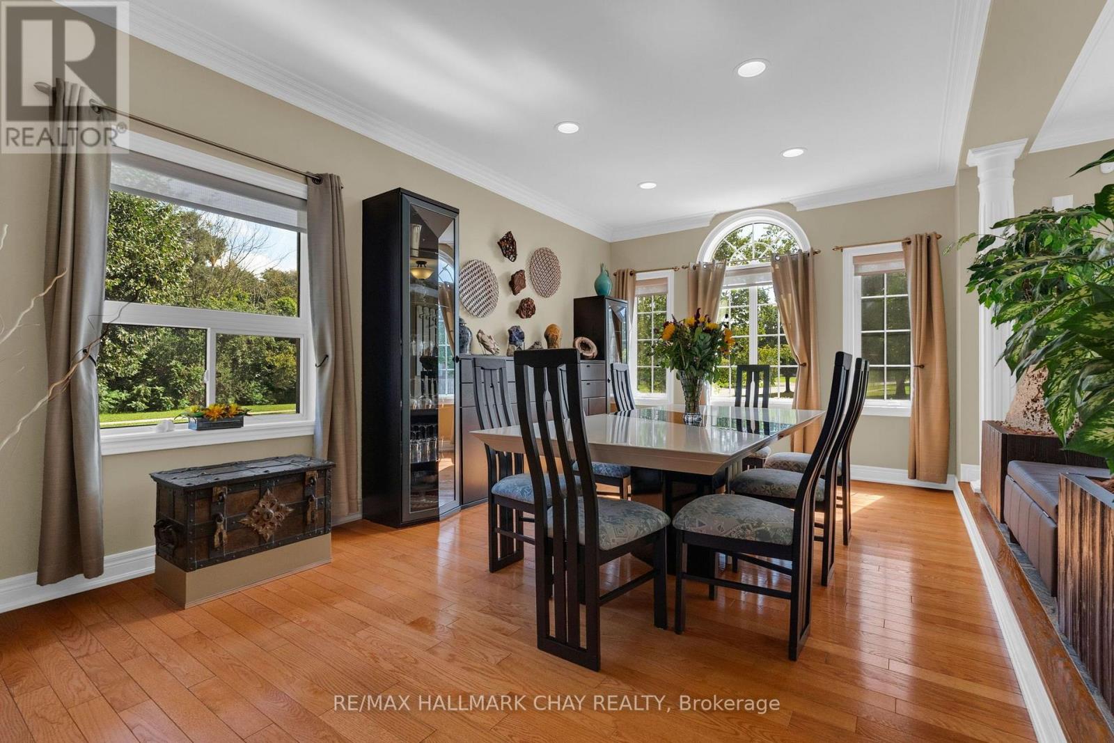 53 BROOKFIELD CRESCENT - 5