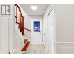5853 Swordsman Drive, Mississauga, ON L5M6P4 Photo 13