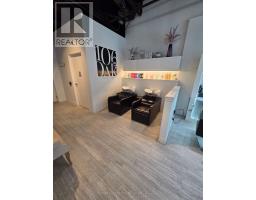 106 - 216 Oak Park Boulevard, Oakville, ON L6H7S8 Photo 11