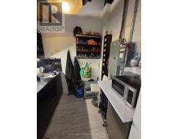 106 - 216 Oak Park Boulevard, Oakville, ON L6H7S8 Photo 18