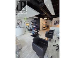 106 - 216 Oak Park Boulevard, Oakville, ON L6H7S8 Photo 6