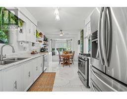 3260 Woodcroft Crescent, Burlington, ON L7M3K9 Photo 10