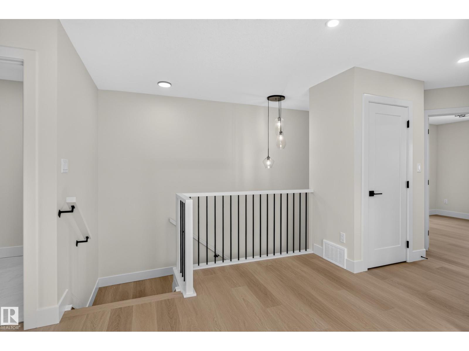 18707 130 ST NW - Image 30
