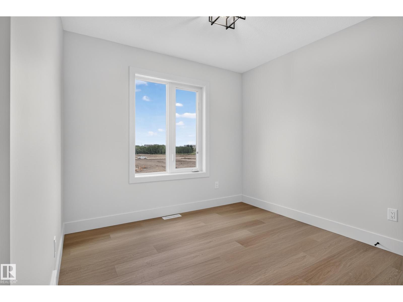 18707 130 ST NW - 31