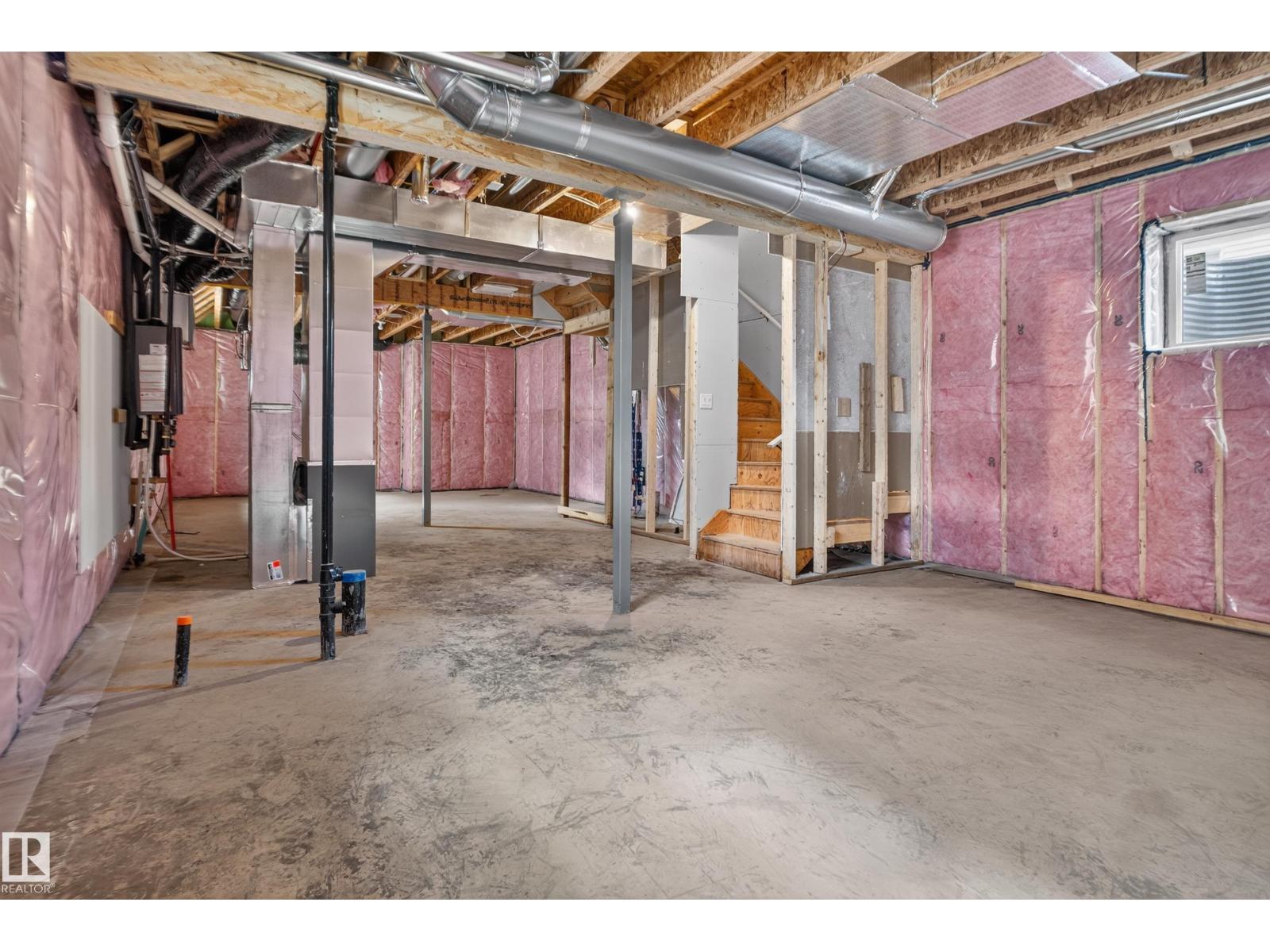 18707 130 ST NW - Image 39