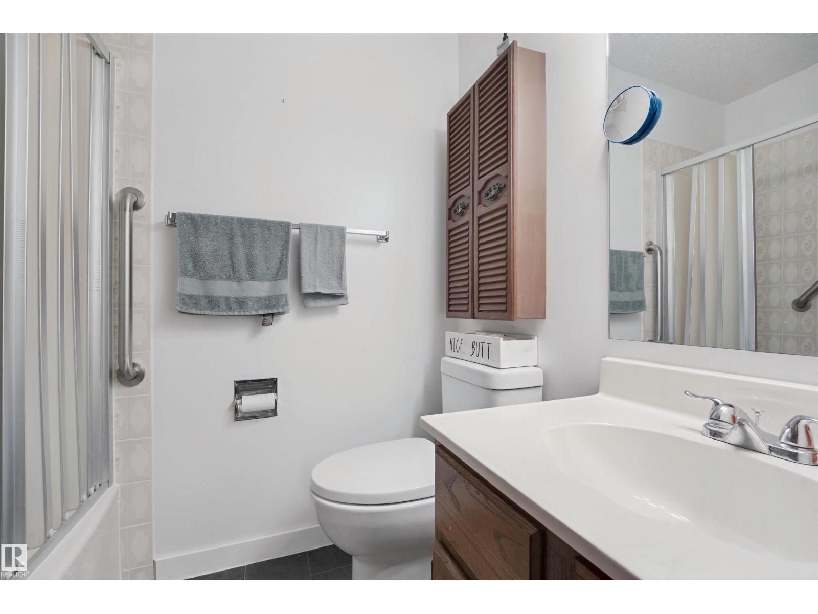 4204 40A ST - Image 17