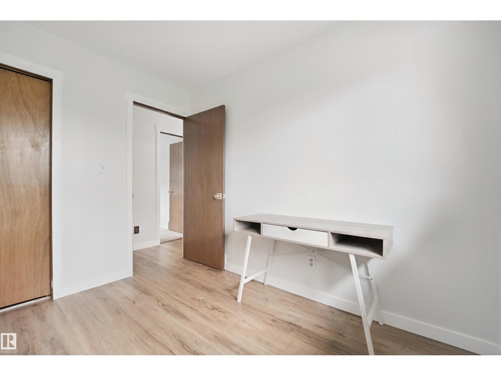 4204 40A ST - 20