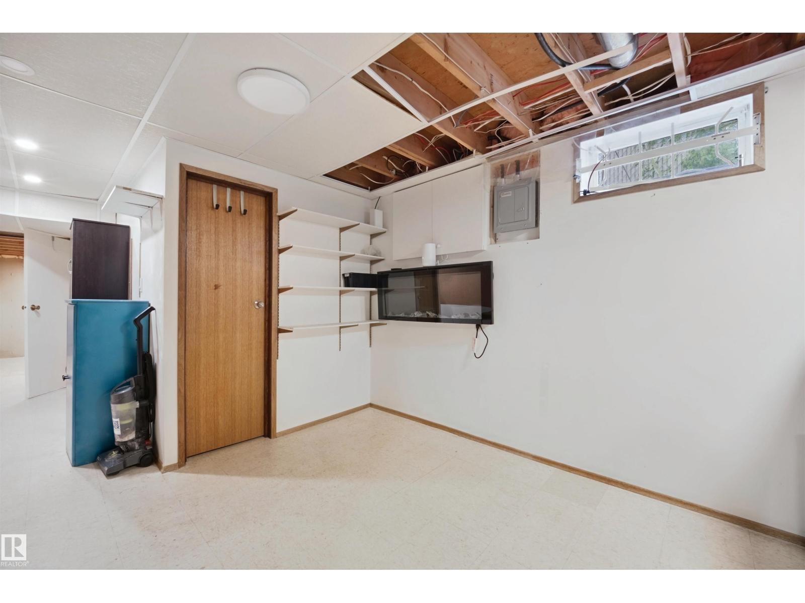 4204 40A ST - Image 30