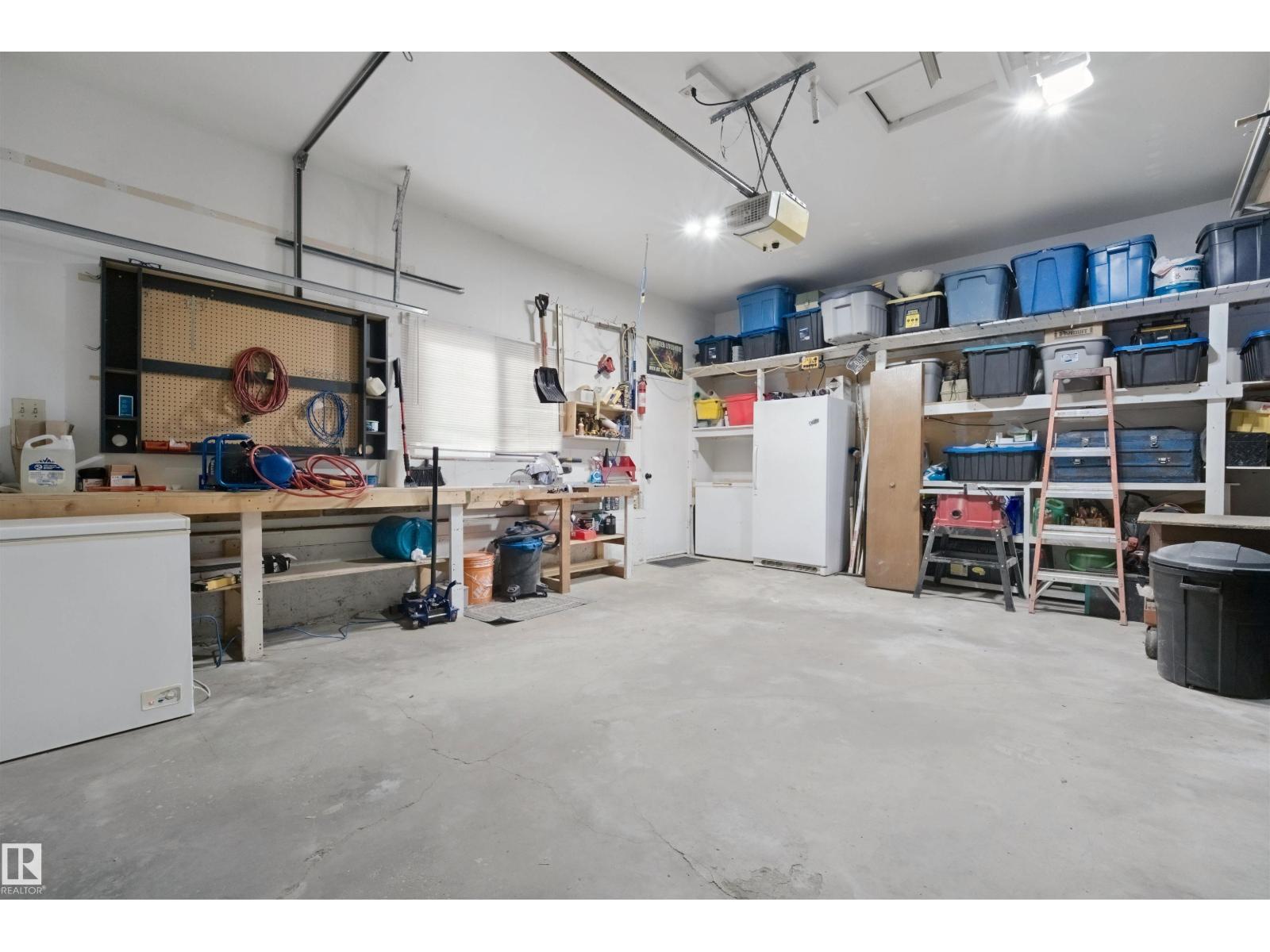4204 40A ST - Image 40
