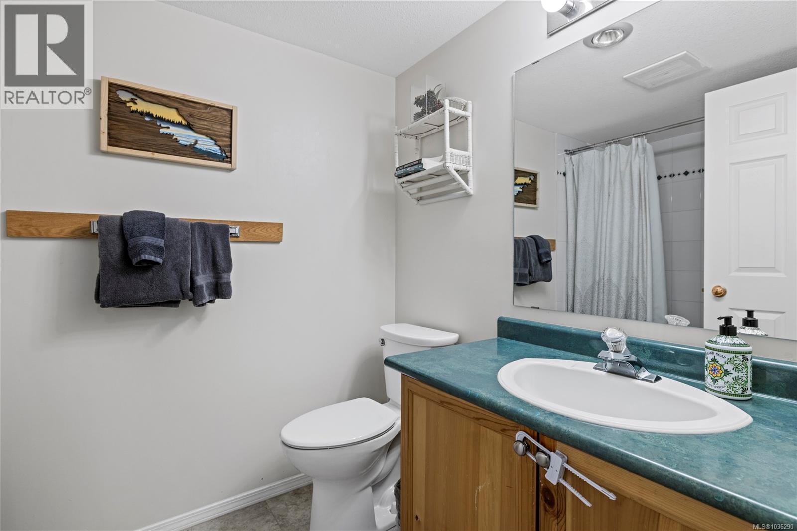 217 1320 Henry Rd, Courtenay