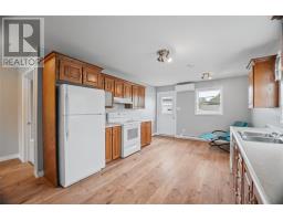 214 Farrell Drive thumbnail 4