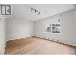214 Farrell Drive thumbnail 6