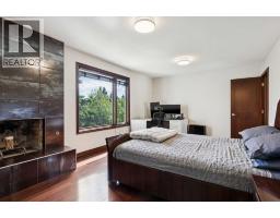 223 Pump Hill Crescent - photo 32