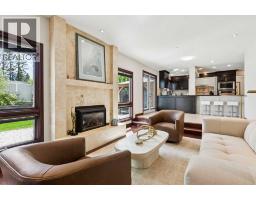 223 Pump Hill Crescent - photo 16