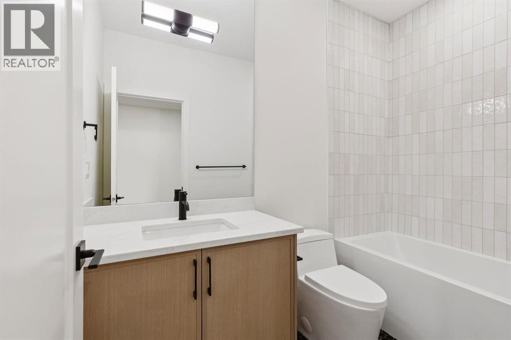 631 28 Avenue NW - Image 33
