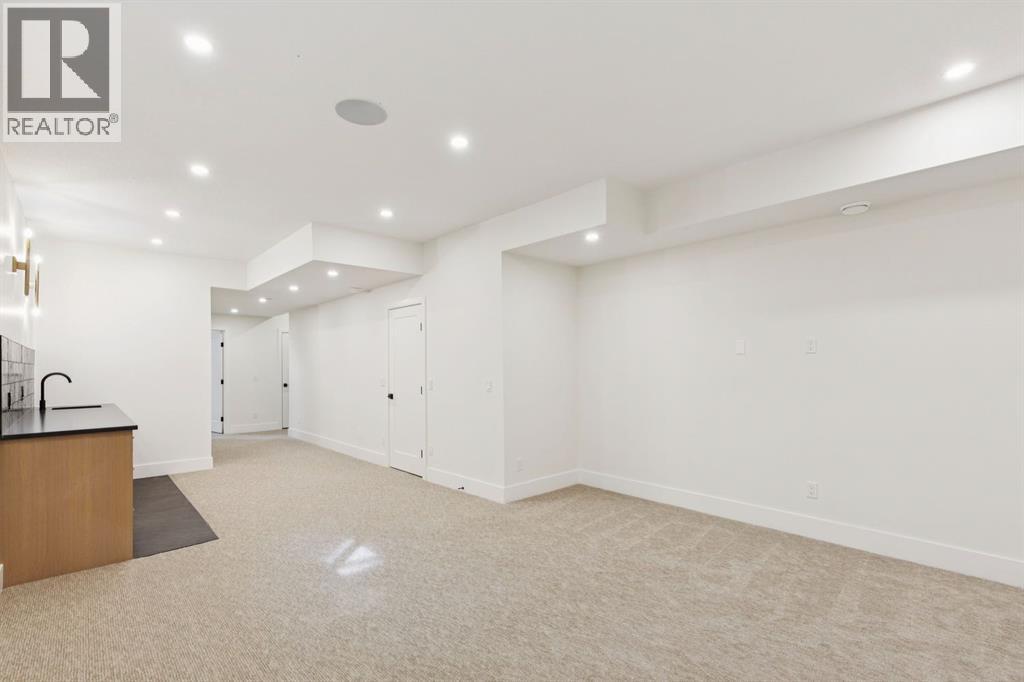 631 28 Avenue NW - Image 32
