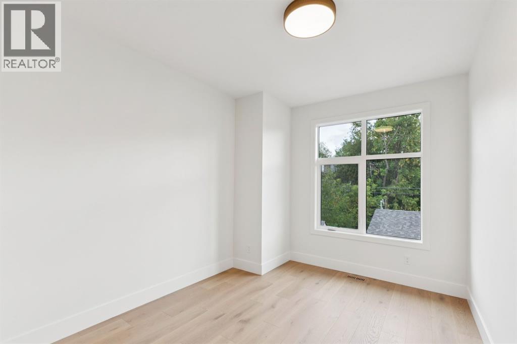 631 28 Avenue NW - Image 26