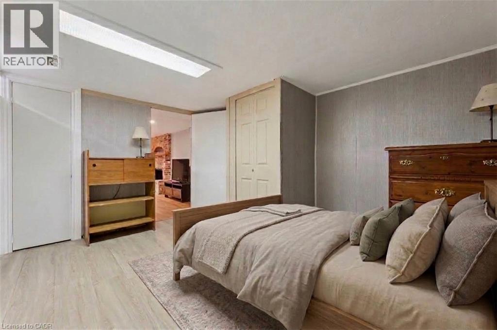 142 STONYBROOK Drive - Image 29