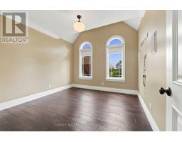 7472 Ashburn Road, Whitby, ON L1M1L4 Photo 30