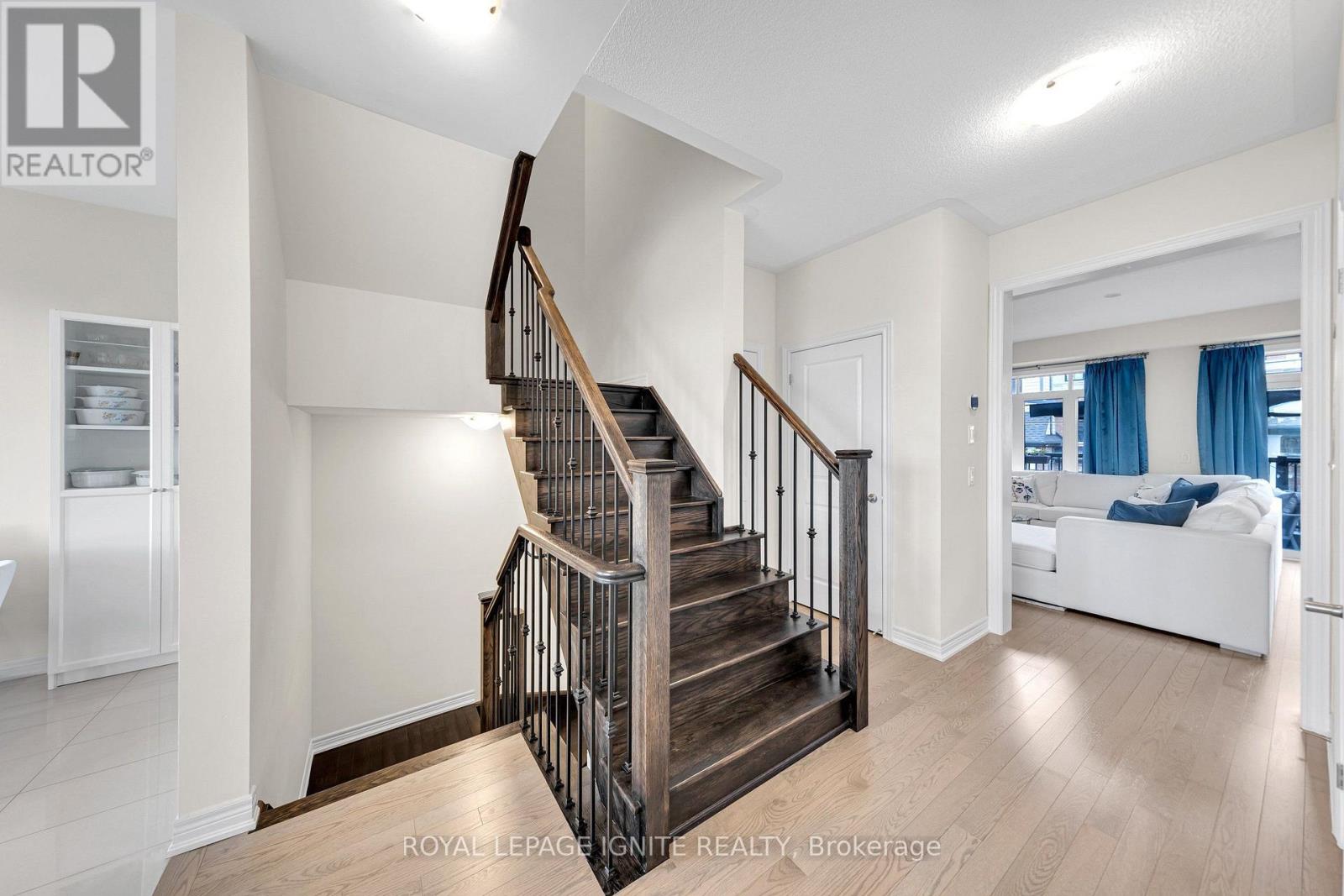 9 Icemaker Way, Whitby, ON photo 17
