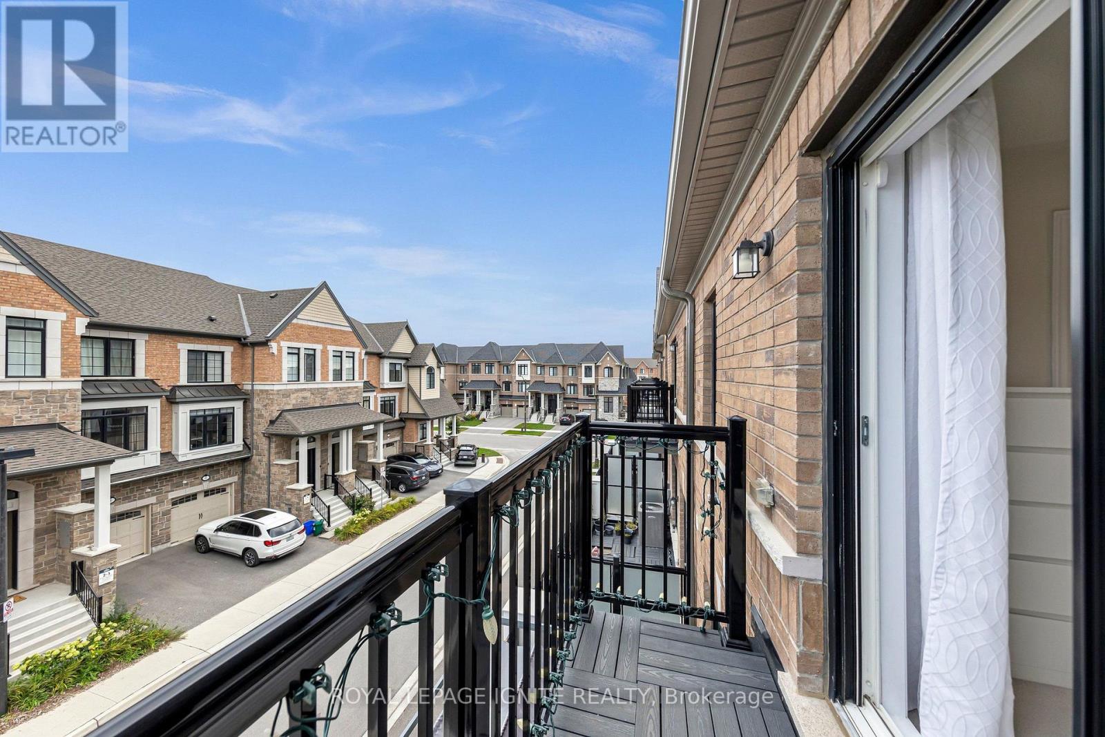 9 Icemaker Way, Whitby, ON photo 32