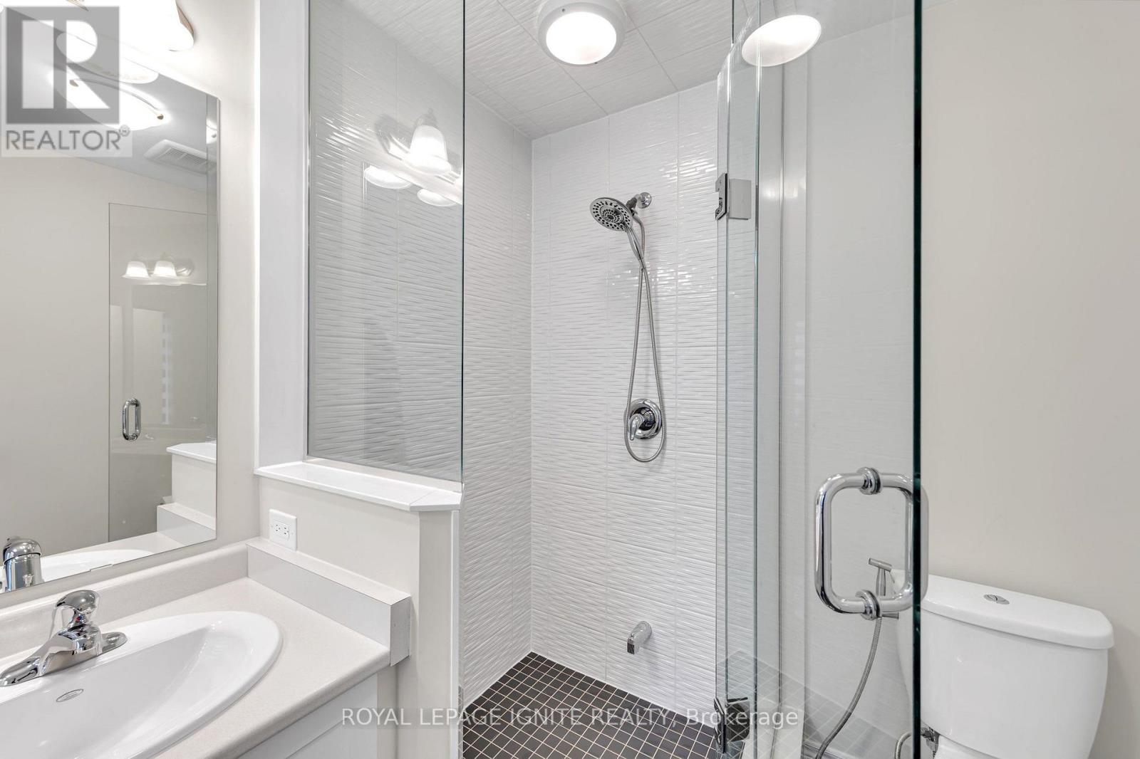 9 Icemaker Way, Whitby, ON photo 35