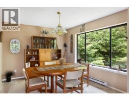 Entrance - 7084 Willis Point Rd, Central Saanich, BC V9E2A1 Photo 13