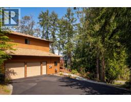 7084 Willis Point Rd, Central Saanich, BC V9E2A1 Photo 29