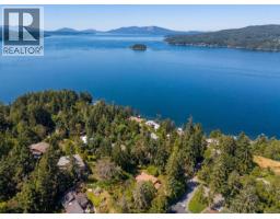 7084 Willis Point Rd, Central Saanich, BC V9E2A1 Photo 35