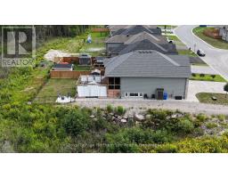 57 Trilium Drive, North Bay, ON P1A0A1 Photo 44