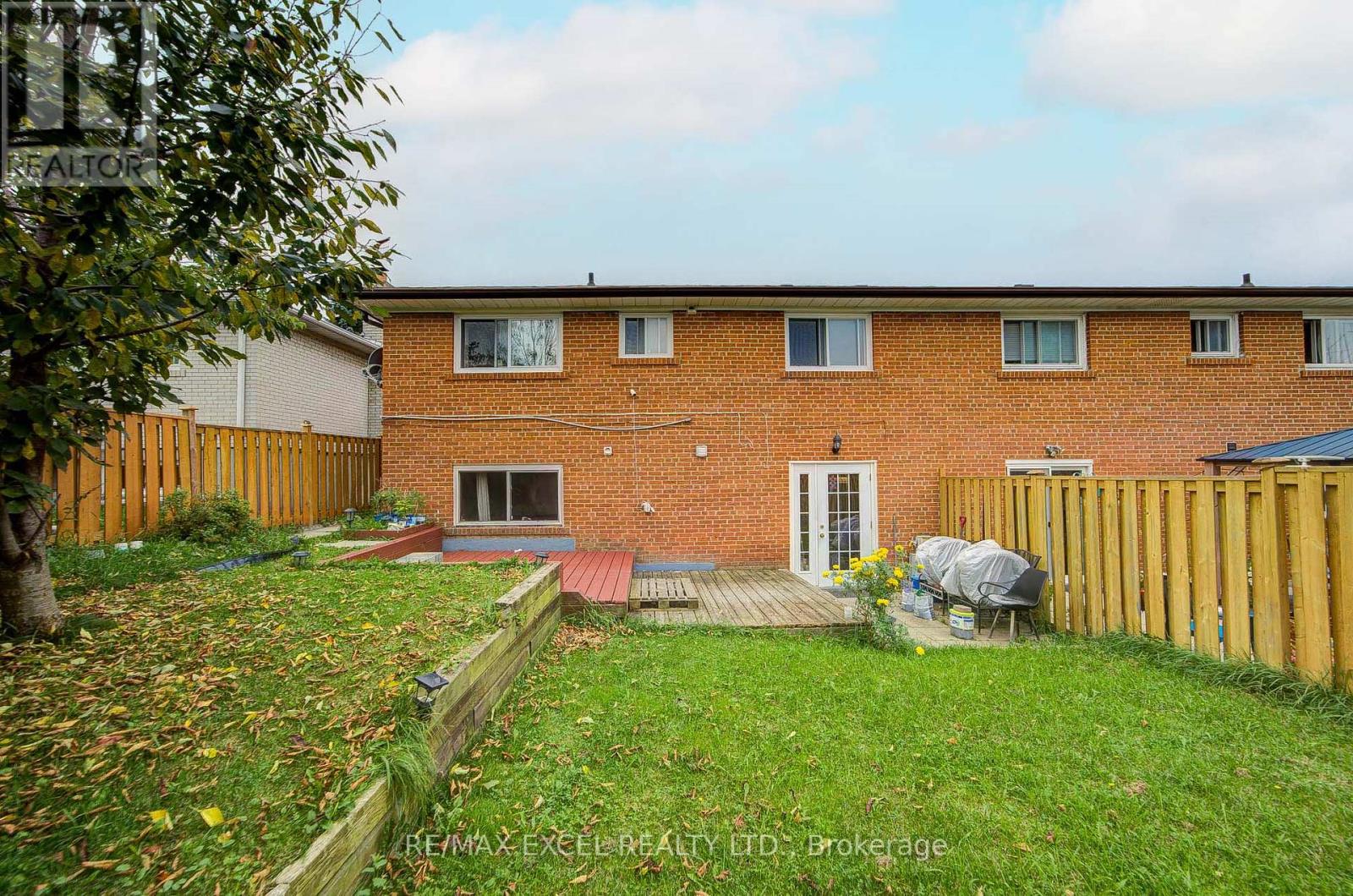 155 EDMONTON DRIVE - 49