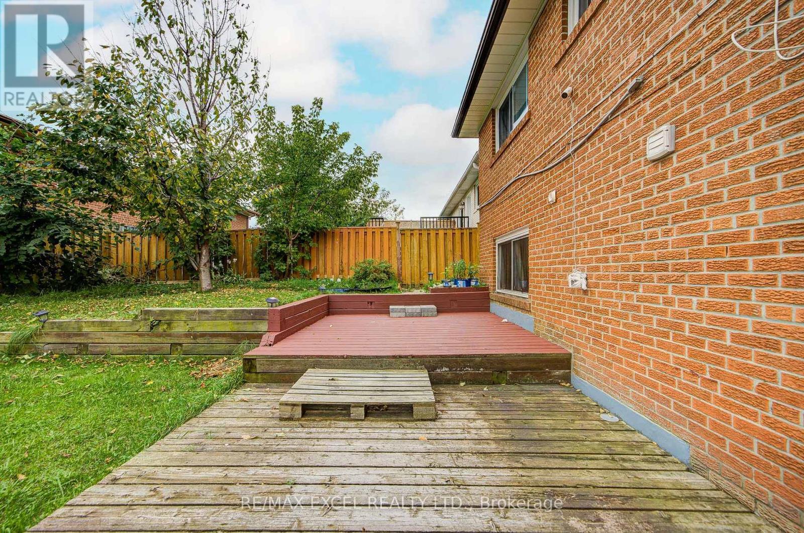 155 EDMONTON DRIVE - 47