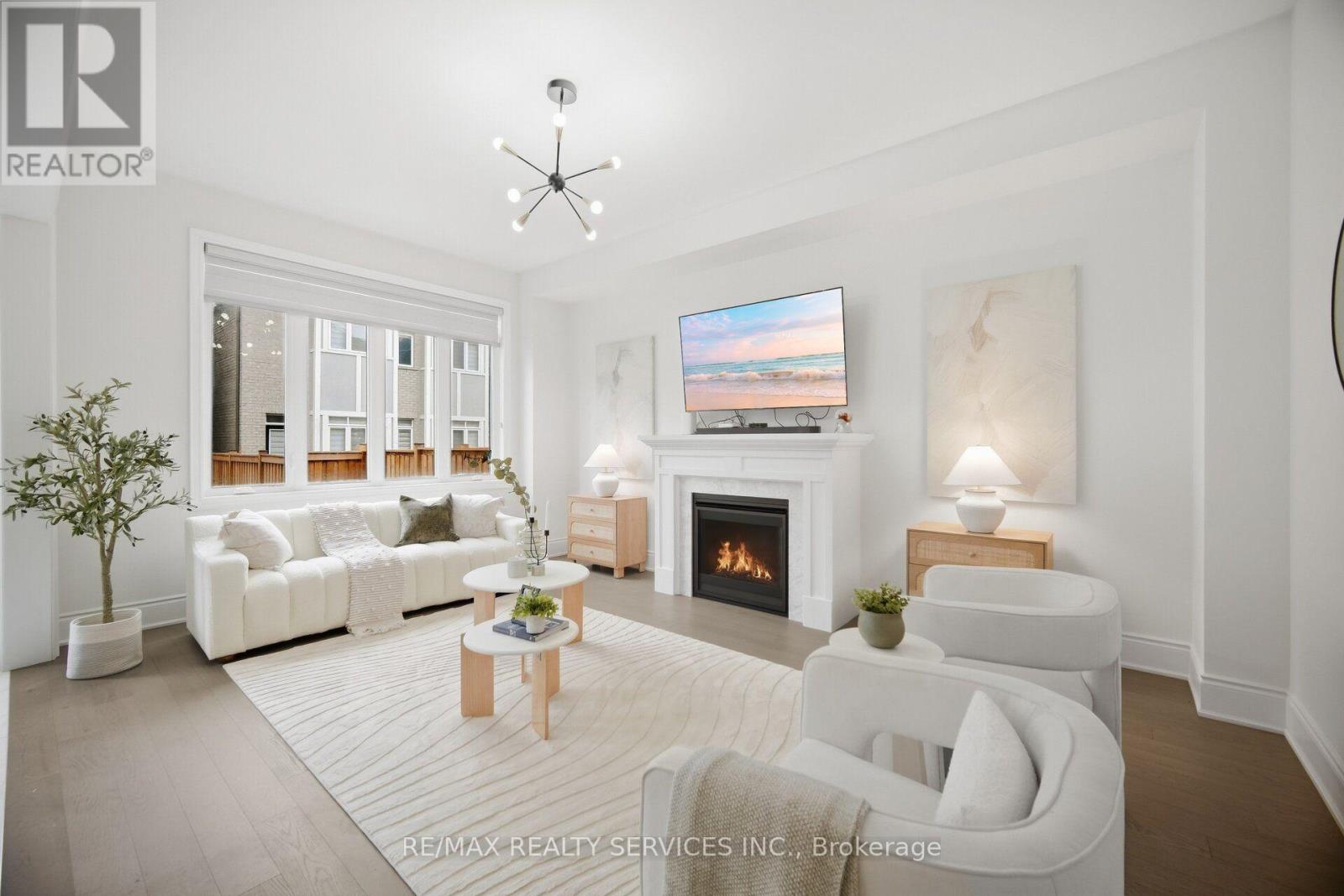 70 ROYAL FERN CRESCENT, Caledon — photo 2