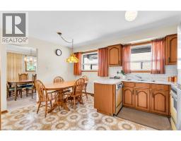 4 Dunreo Drive, Toronto, ON M3L2E9 Photo 14
