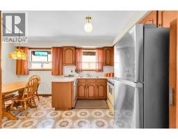 4 Dunreo Drive, Toronto, ON M3L2E9 Photo 17